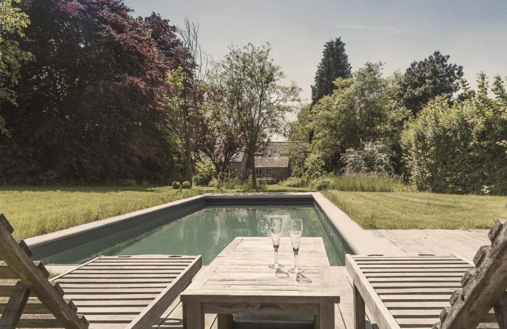 Domaine Sur Les Sarts Hotel Ohey